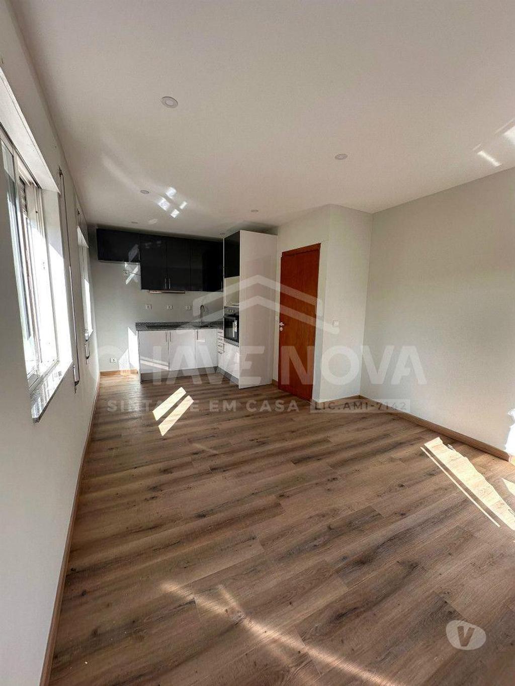 Apartamentos a venda Porto - Fotos para Apartamento T2 duplex em Rua da Restauração Cais das pedras -