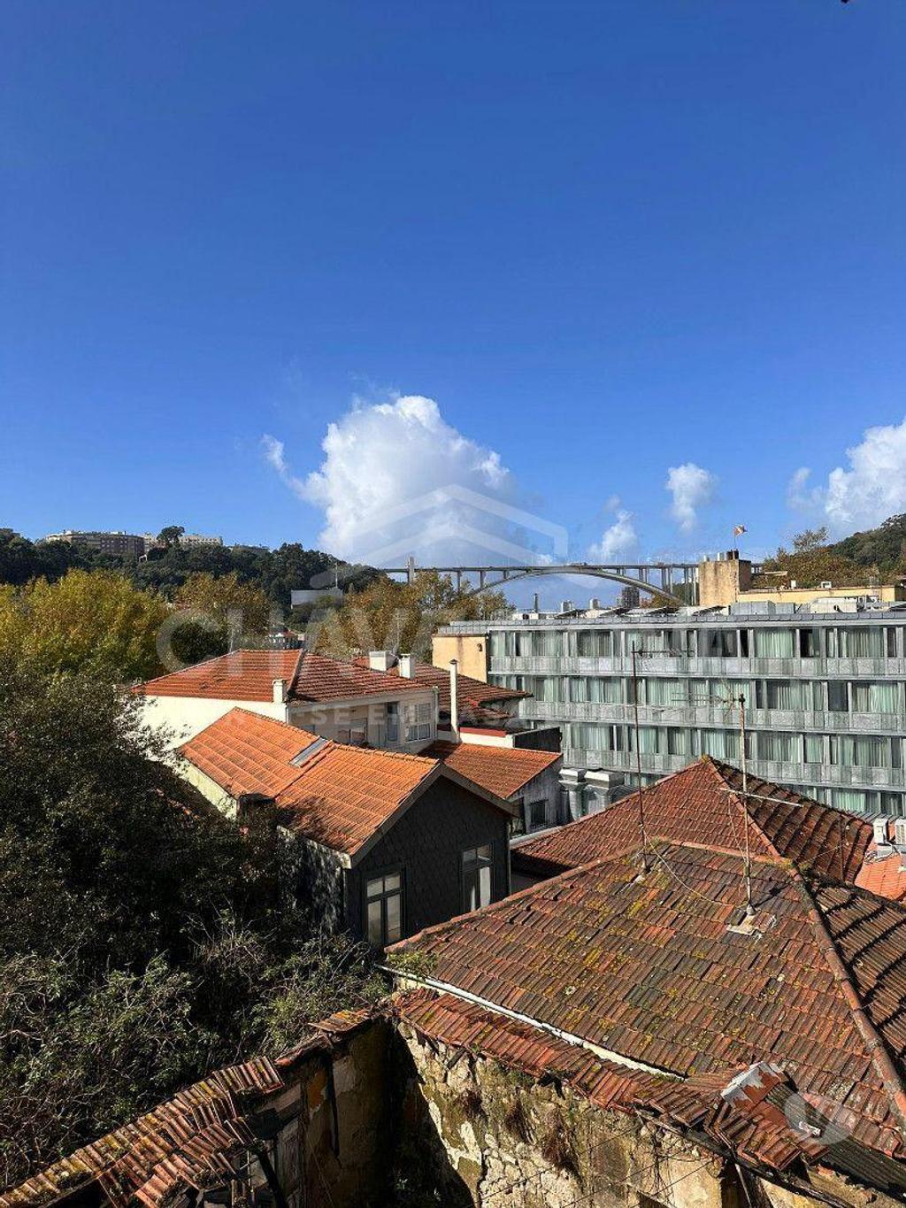 Apartamentos a venda Porto - Fotos para Apartamento T2 duplex em Rua da Restauração Cais das pedras -
