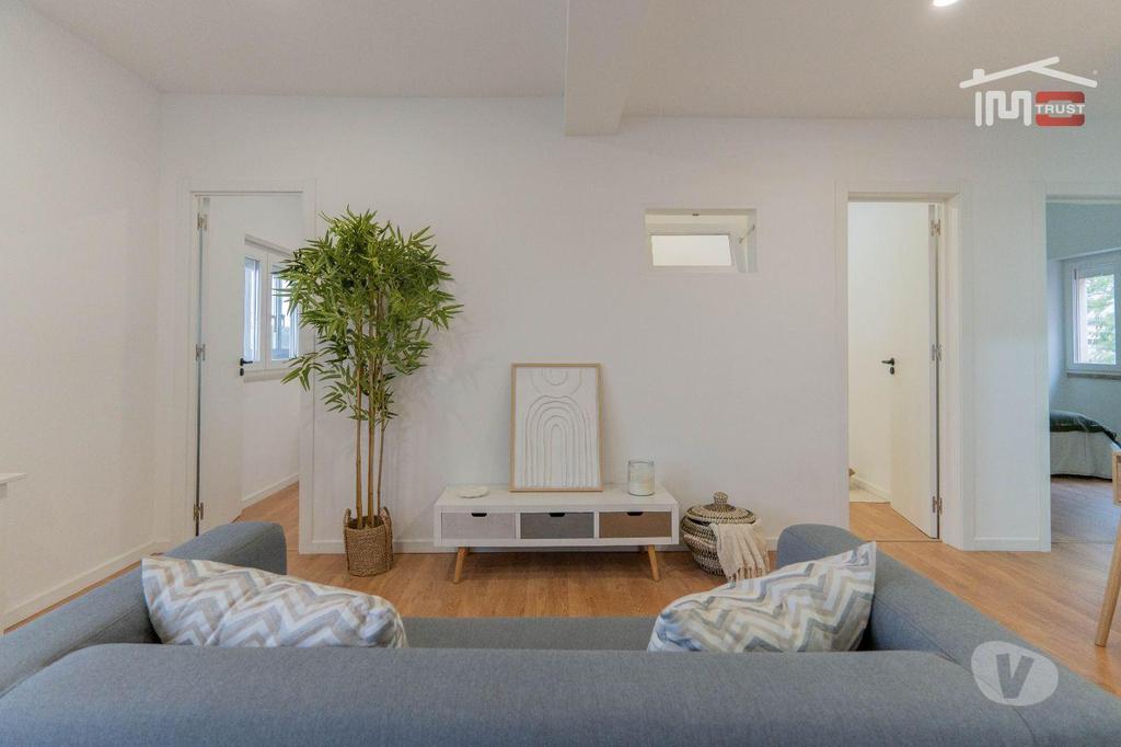 Apartamentos a venda Sintra - Fotos para Sintra-T3 Queluz Remodelado (8-A-000099)