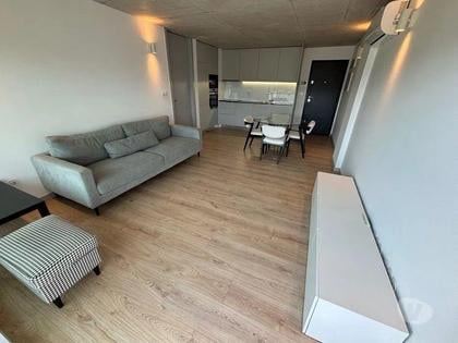 Casas para alugar - Fotos para T2 Mobilado e Cozinha Equipada vista sobre Douro- Vila Nova Gaia