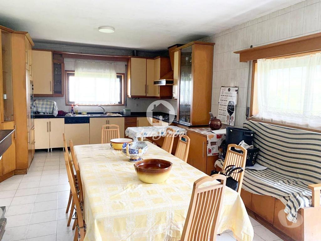 Apartamentos a venda Vila Nova de Famalicão - Fotos para Moradia com 6.250m2 em Vermoim, Famalicão (240-M-25280)