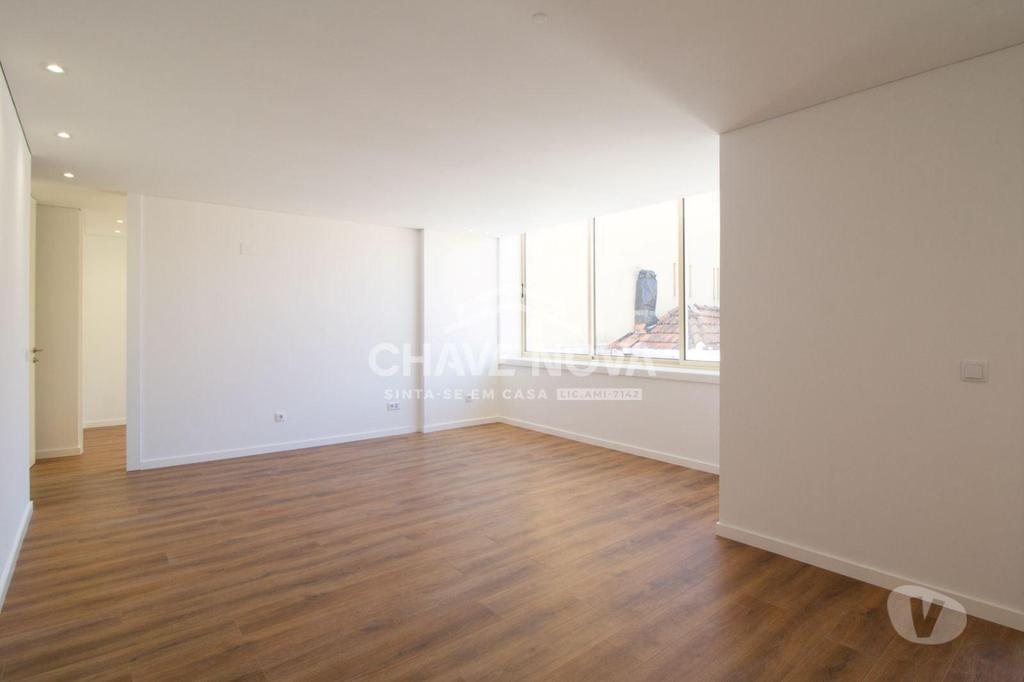 Apartamentos a venda Porto - Fotos para Apartamento T1 Novo com Varanda e garagem - Campanhã Porto