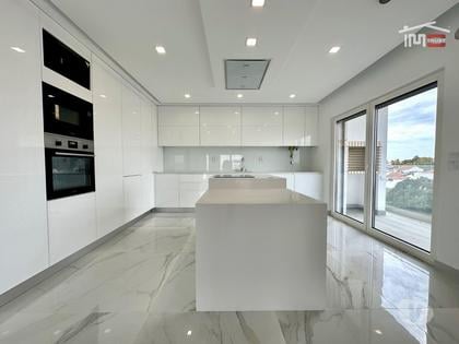 Imóveis para venda - Fotos para Incrível T3 Duplex c Terraço Grande e Garagem (6-A-001283)