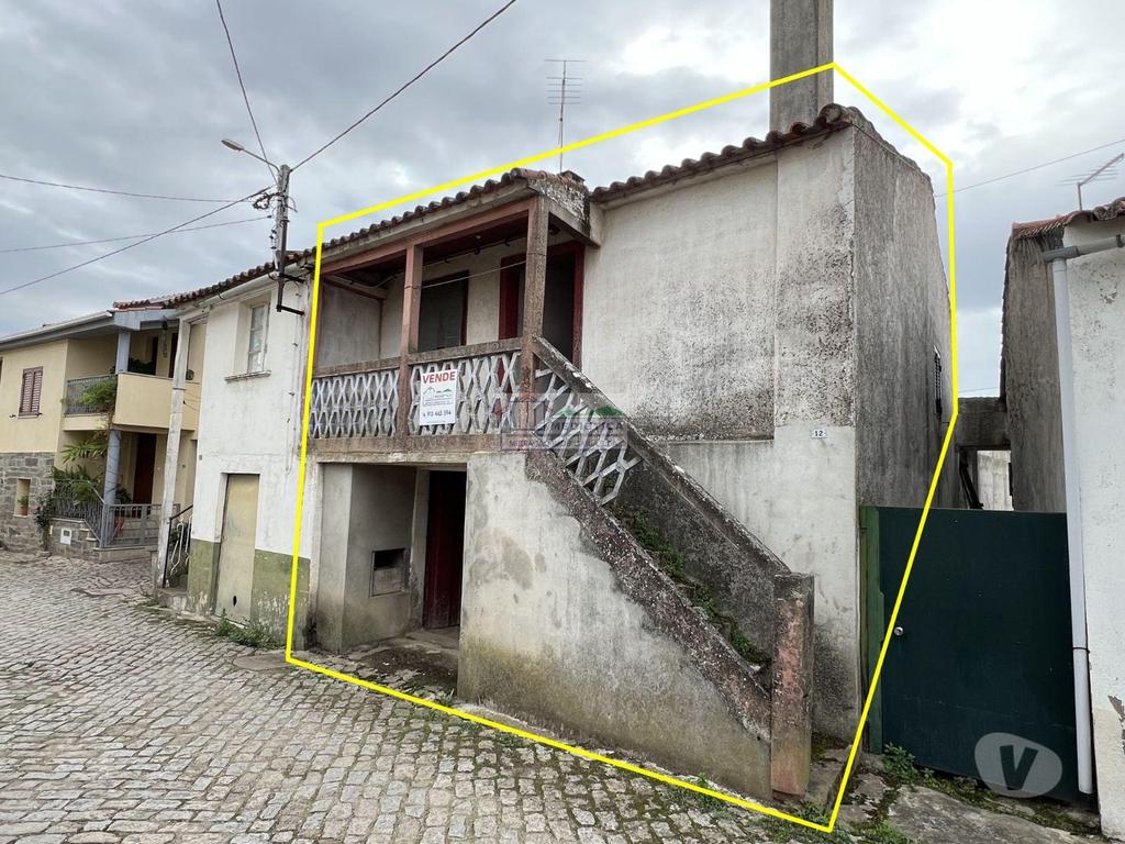 Apartamentos a venda Alfândega da Fé - Fotos para Moradia em banda, para venda, Alfandega da Fé - Cerejais