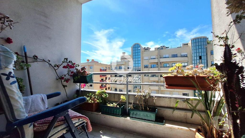 Apartamentos a venda Vila Nova de Famalicão - Fotos para Fantástico T2+1 com garagem no Centro de V.N. Famalicão