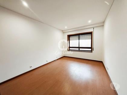 Apartamentos para vender - Fotos para Apartamento T3 no centro da Povoa de Varzim (240-A-23868)