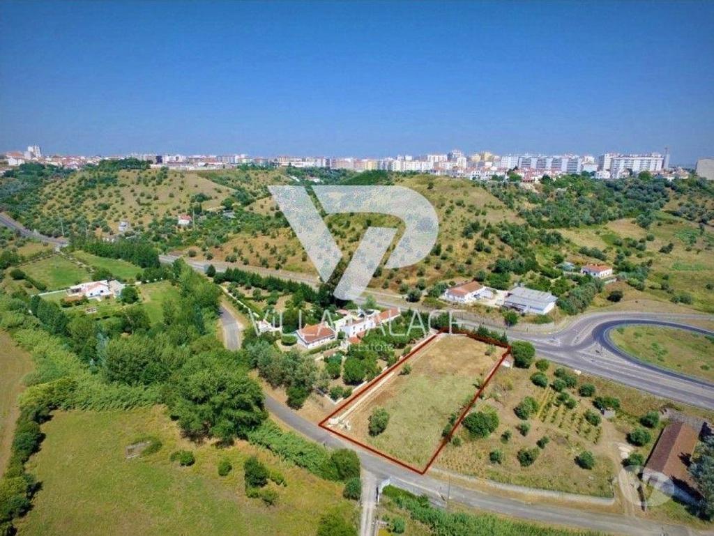 Terrenos Santarém - Fotos para Santarém. Terreno 2200 m2. Moradi(a). Vista rio Tejo! (T 02138)