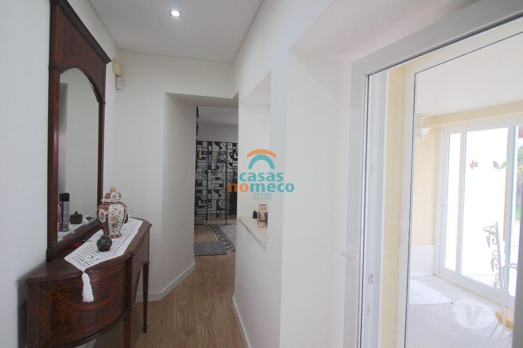 Apartamentos a venda Sesimbra - Fotos para Casa de campo com 3 assoalhadas, ótimo logradouro. (0000003303)