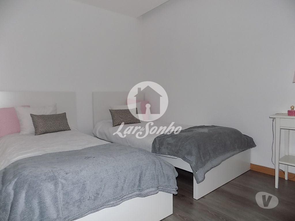 Apartamentos a venda Póvoa de Varzim - Fotos para Moradia em banda, como nova, para venda, Póvoa de Varzim - Póvoa