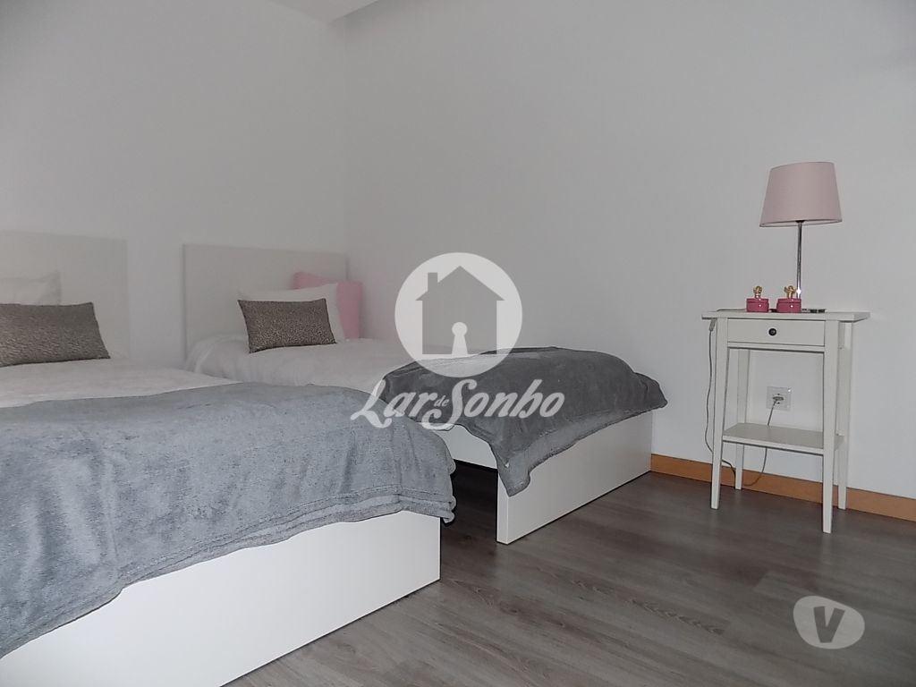 Apartamentos a venda Póvoa de Varzim - Fotos para Moradia em banda, como nova, para venda, Póvoa de Varzim - Póvoa