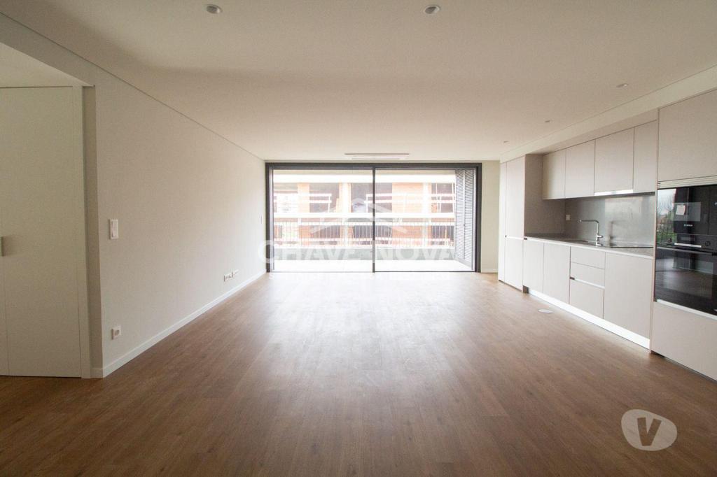 Apartamentos a venda Vila Nova de Gaia - Fotos para Vila-nova-de-gaia-T3 no edifício Lavadores Loungue (AR 04583)