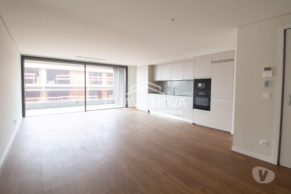 Apartamentos a venda Vila Nova de Gaia - Fotos para Vila-nova-de-gaia-T3 no edifício Lavadores Loungue (AR 04583)