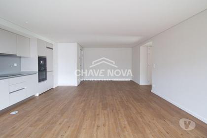 Casas a venda - Fotos para Vila-nova-de-gaia-T3 no edifício Lavadores Loungue (AR 04583)