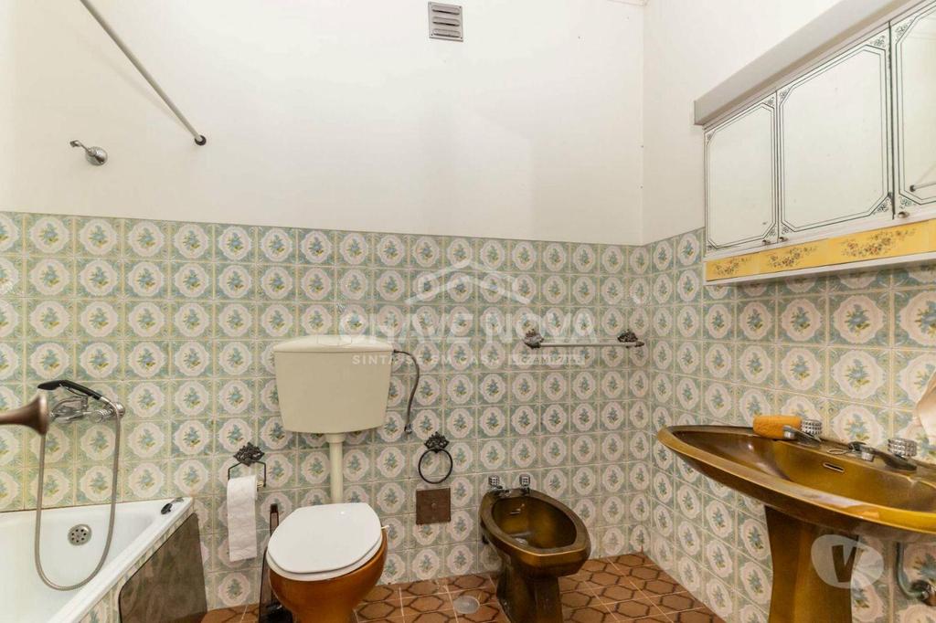 Apartamentos a venda Seixal - Fotos para Apartamento T1 no rés-do-chão, com quintal, disponível para