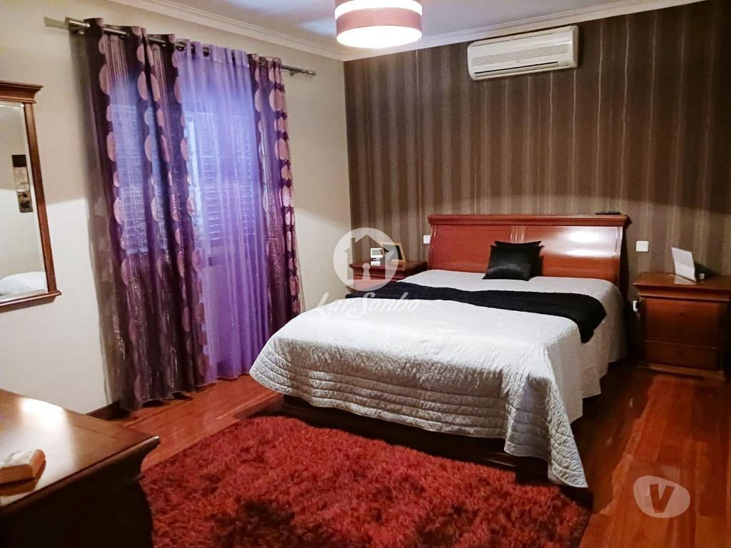 Apartamentos a venda Guimarães - Fotos para Moradia T3 c Restaurante no r chão, em Lordelo, Guimarães!