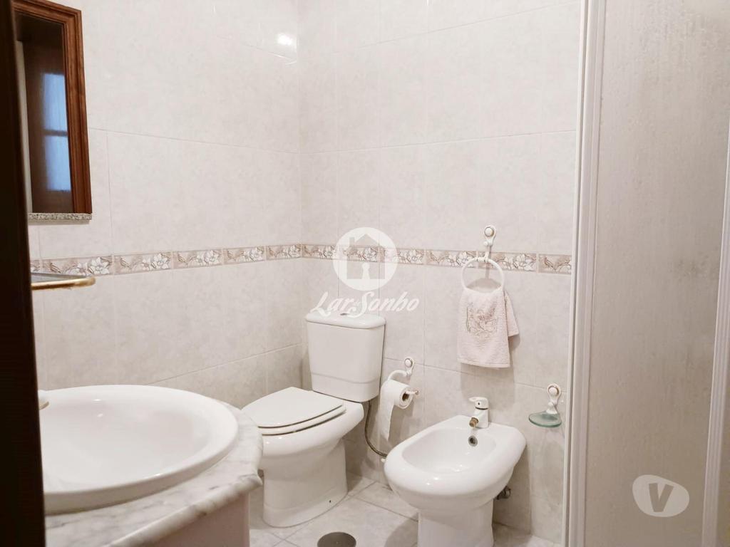Apartamentos a venda Guimarães - Fotos para Moradia T3 c Restaurante no r chão, em Lordelo, Guimarães!