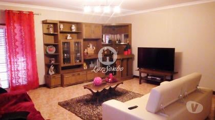 Apartamentos a venda - Fotos para Moradia T3 c Restaurante no r chão, em Lordelo, Guimarães!
