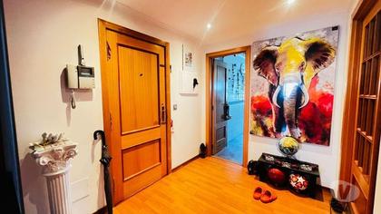 Casas para vender - Fotos para Apartamento T3 todo Mobilado c Coz. Equipada, Parqueamento,