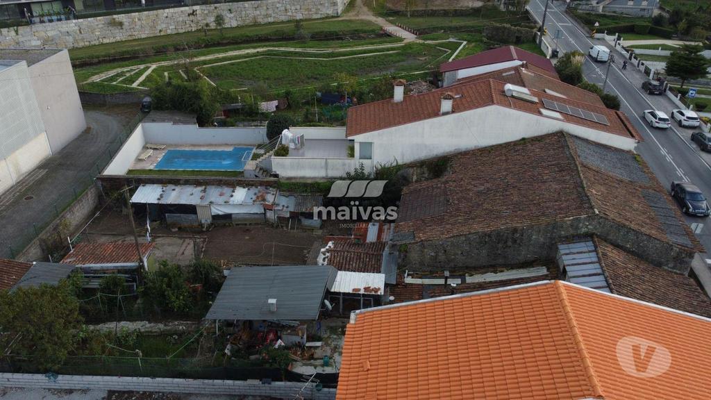 Comprar Loja Braga - Fotos para Prédio Habitacional, para venda, Braga - Merelim