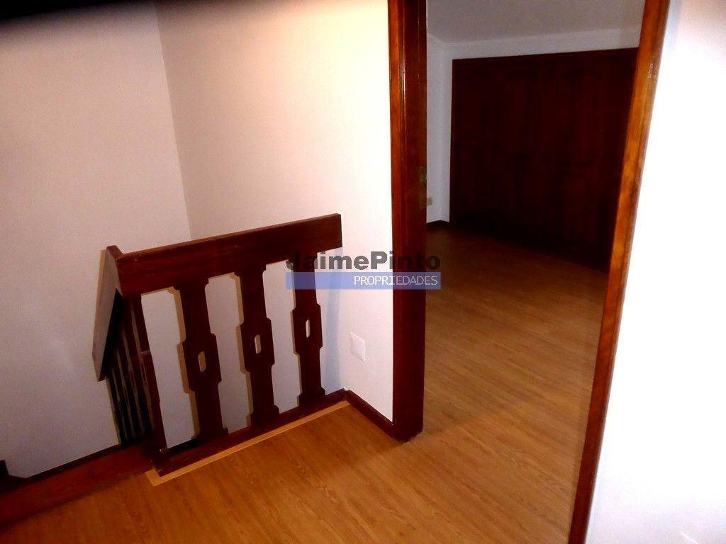 Imóveis para alugar Vila Nova de Gaia - Fotos para Apartamento Duplex T3 + 1, no Cedro, Santo Ovídeo. Portugal,...
