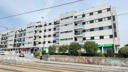 Casas e apartamentos - venda - Fotos para Matosinhos-T3 Senhora da Hora (033 24)
