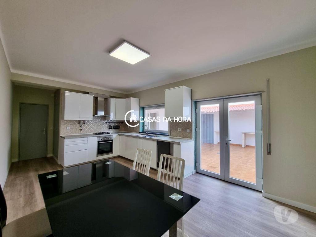 Apartamentos a venda Caldas da Rainha - Fotos para APARTAMENTO T3 REMODELADO BAIRRO DOS ARNEIROS, CALDAS DA