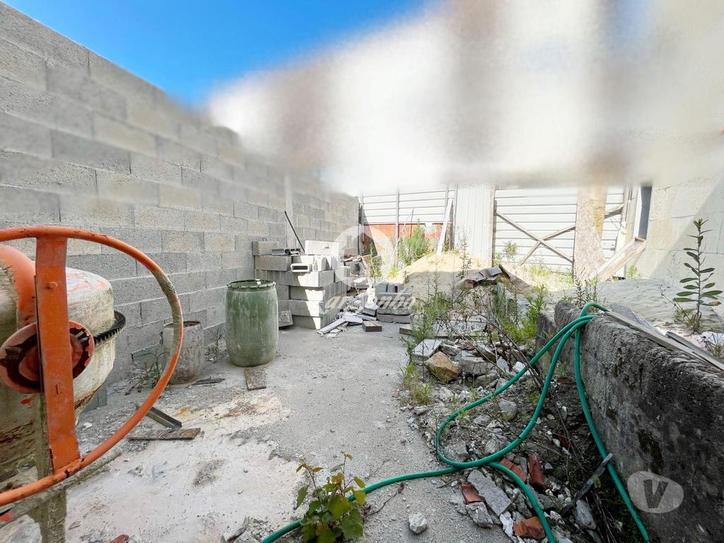 Apartamentos a venda Póvoa de Varzim - Fotos para Moradia T1 a 150mts da praia de Aver - o - Mar, Póvoa de Varzim