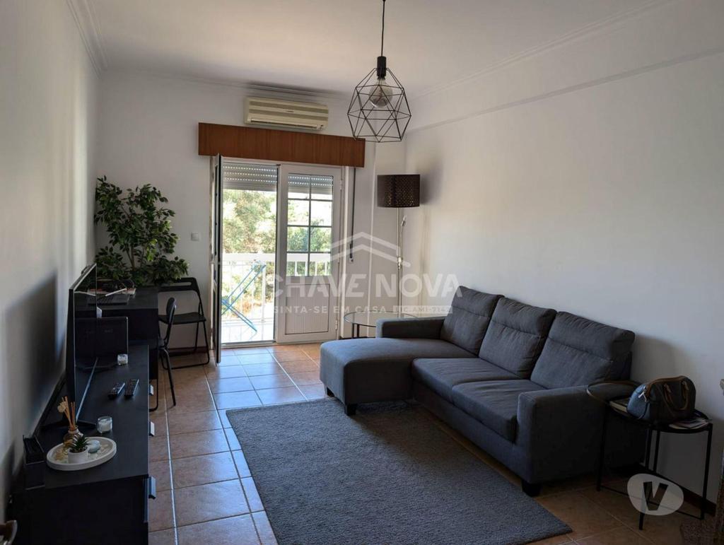 Apartamentos a venda Seixal - Fotos para Situado na vibrante zona do Seixal, encantador T2 com uma