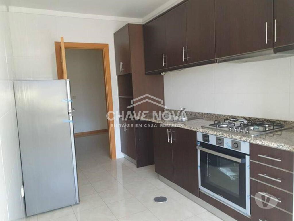 Apartamentos a venda Vila Nova de Gaia - Fotos para Apartamento T3 c Lugar de Garagem em Canelas (Edifício