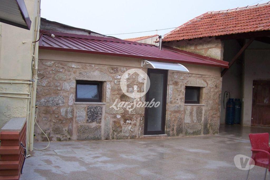 Apartamentos a venda Vila do Conde - Fotos para Moradia M6 ideal p Hostel com Restaurante em Touguinha