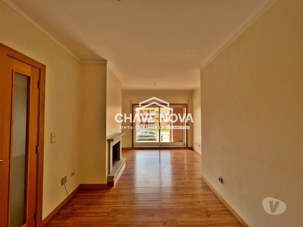 Apartamentos a venda Vila Nova de Gaia - Fotos para Apartamento T2 c Lugar de Garagem em Canelas (Edifício