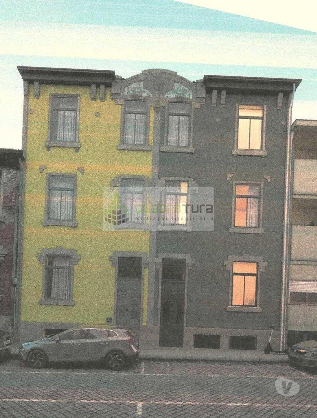 Apartamentos a venda Porto - Fotos para Apartamento T2 em Edifício de Charme Boavista 2 frentes