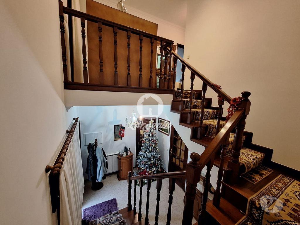 Apartamentos a venda Barcelos - Fotos para Barcelos-Moradia individual com terreno (265-M-01410)