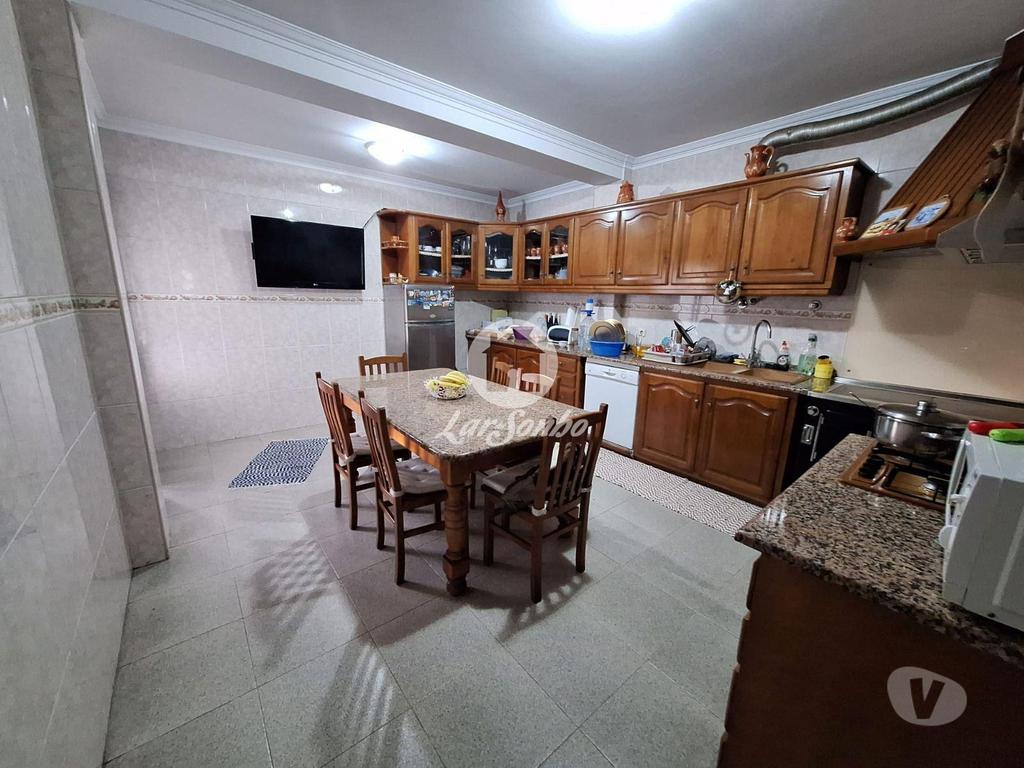 Apartamentos a venda Barcelos - Fotos para Barcelos-Moradia individual com terreno (265-M-01410)