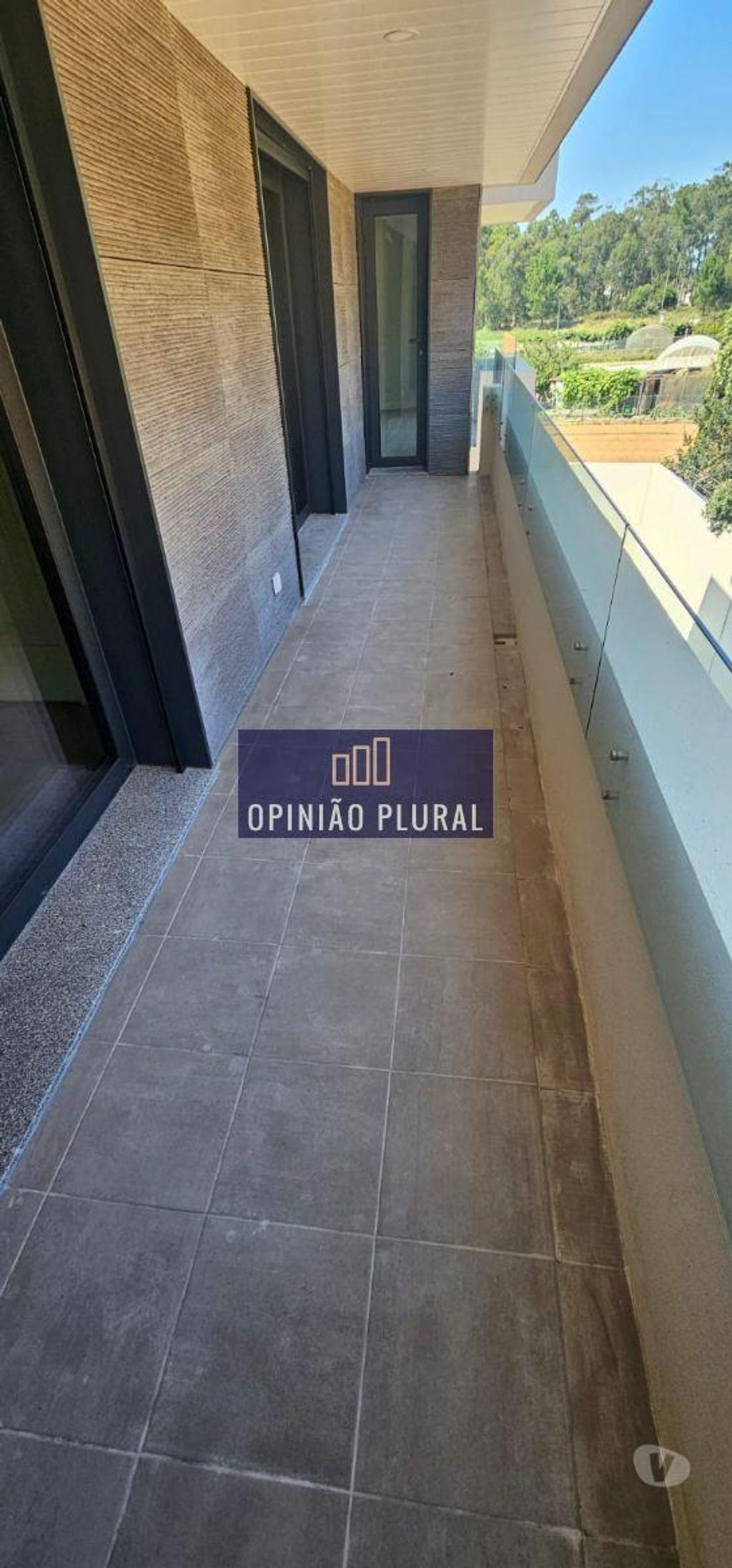 Apartamentos a venda Vila Nova de Gaia - Fotos para Moderno Duplex T3 em Valadares: Conforto e Estilo (MS493QI)