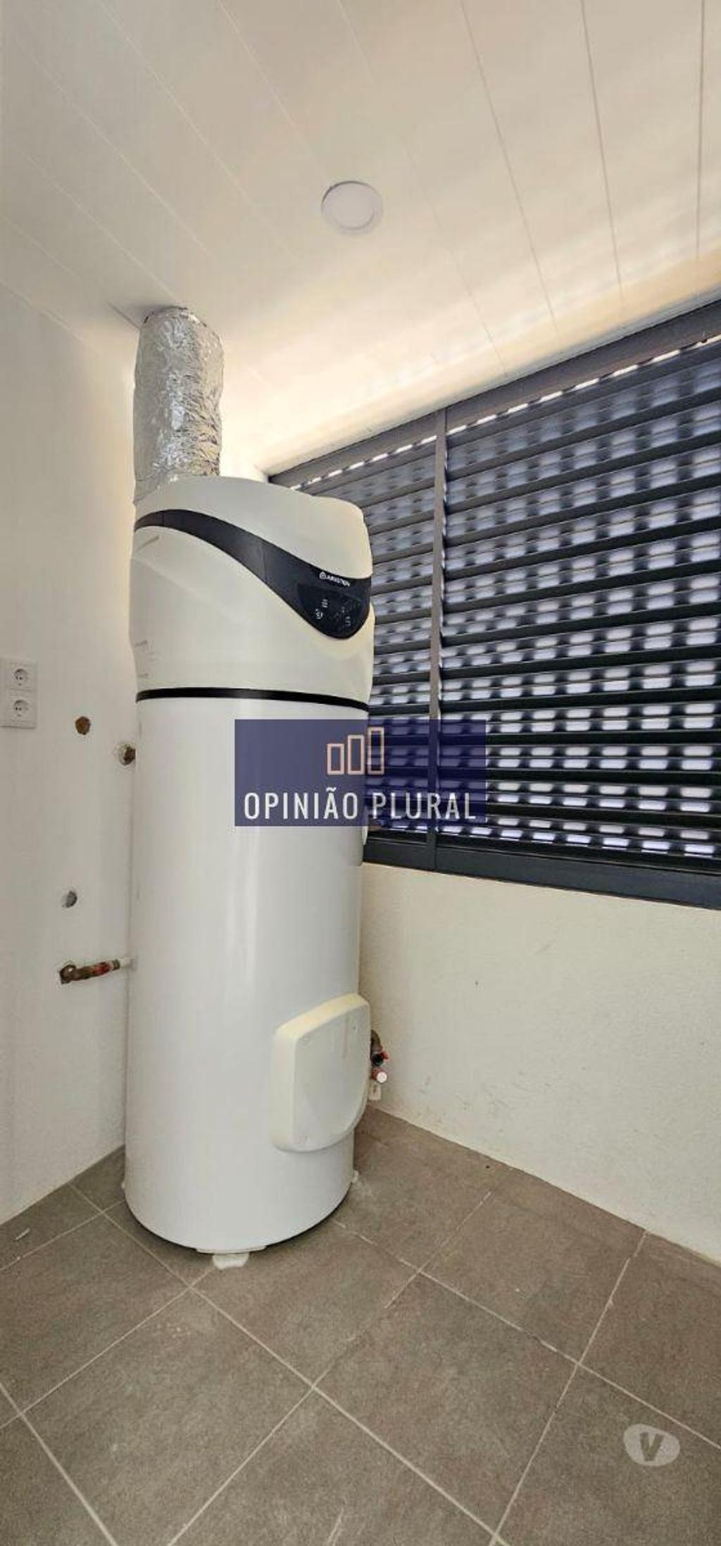 Apartamentos a venda Vila Nova de Gaia - Fotos para Moderno Duplex T3 em Valadares: Conforto e Estilo (MS493QI)