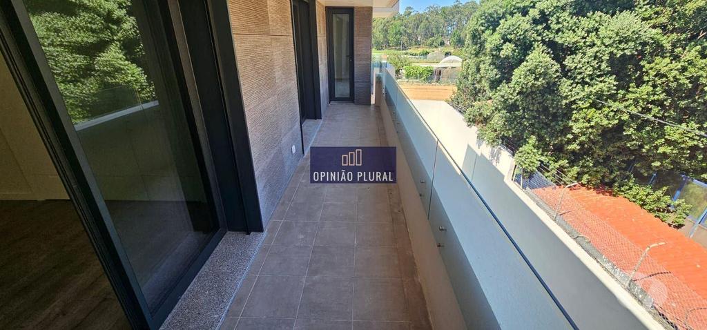 Apartamentos a venda Vila Nova de Gaia - Fotos para Moderno Duplex T3 em Valadares: Conforto e Estilo (MS493QI)