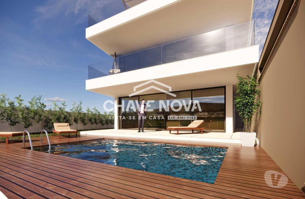 Apartamentos a venda Vila Nova de Gaia - Fotos para Moradia Isolada V4 a 200M do Praia, com vista MAR! (ESP 00075)