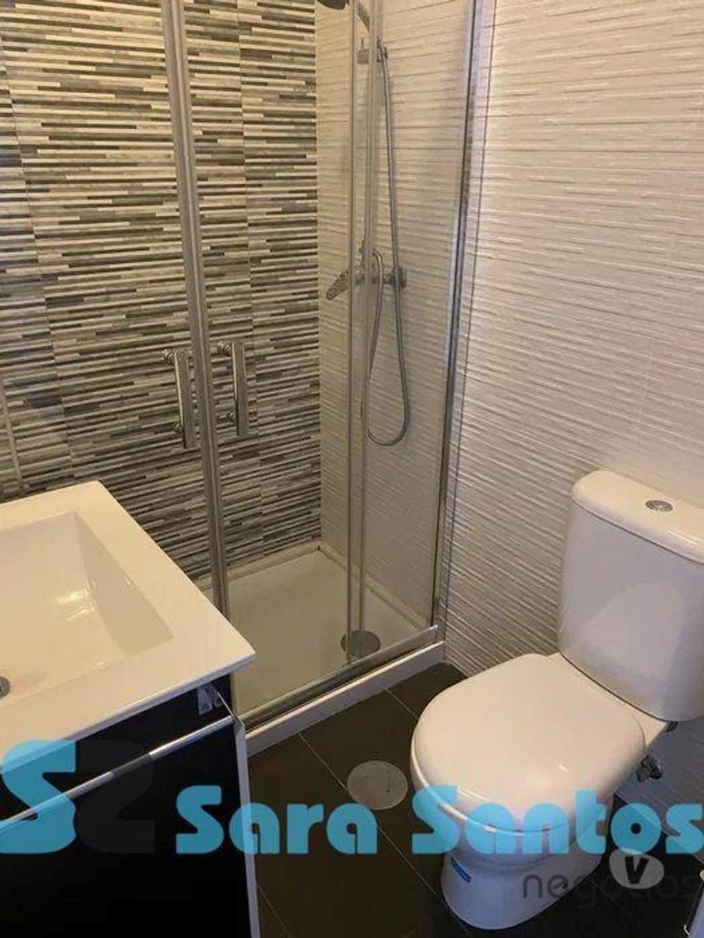 Imóveis para alugar Matosinhos - Fotos para T2 Mobilado e Cozinha Equipada próximo Norte Shopping- Sra. Hora