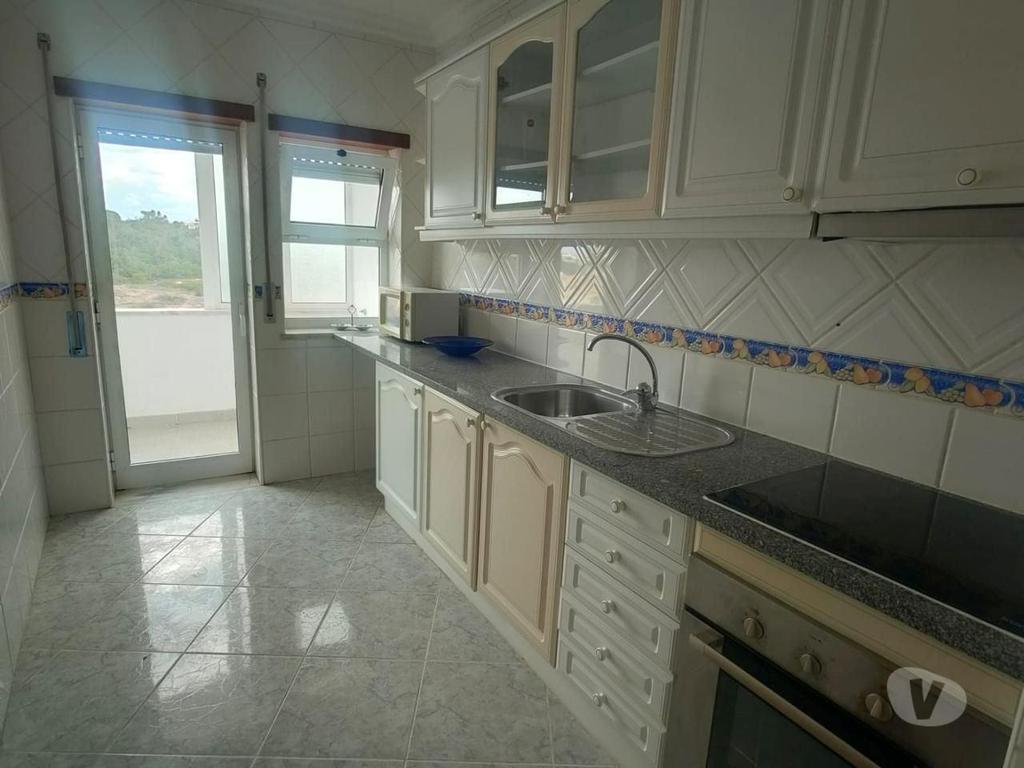 Apartamentos a venda Albufeira - Fotos para Excelente oportunidade de negócio - apartamento T1+1 com garagem