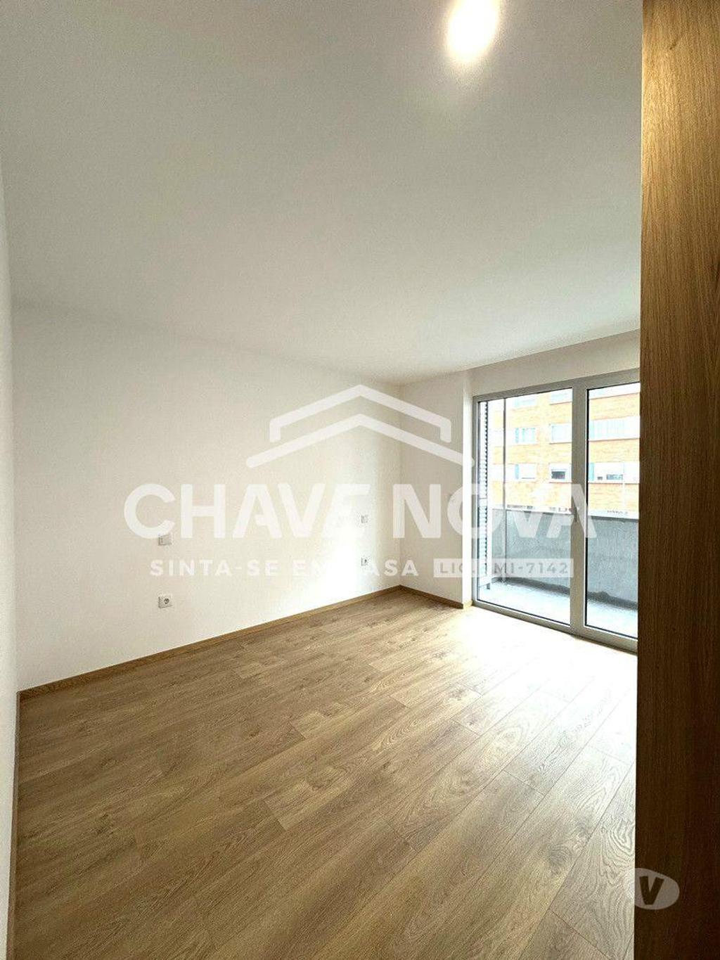 Imóveis para alugar Porto - Fotos para Arrendamento T1 c lugar de garagem no Porto