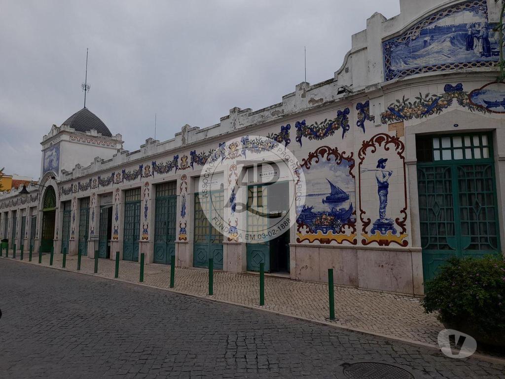 Comprar Loja Vila Franca de Xira - Fotos para R ANTÓNIO PALHA 17 a 19