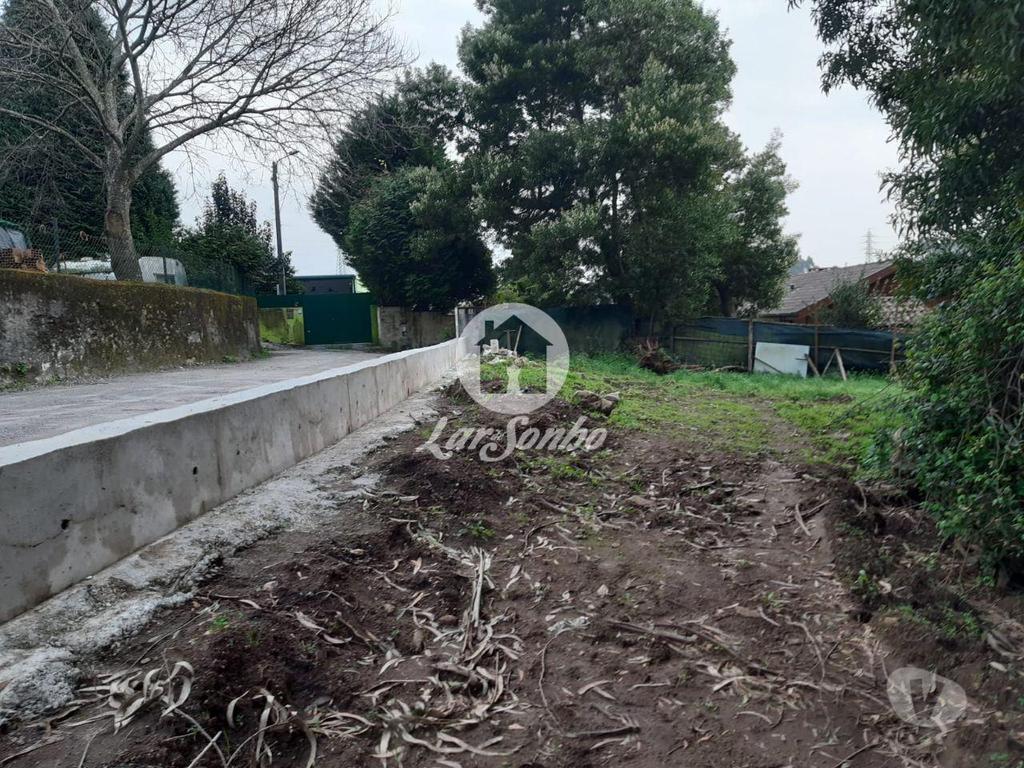 Terrenos Vila do Conde - Fotos para Terreno rustico c 3350m2 em Guilhabreu (240-T-22125)