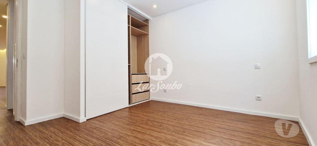 Apartamentos a venda Póvoa de Varzim - Fotos para Apartamento T3 Como Novo a 100m da praia da Póvoa de Varzim