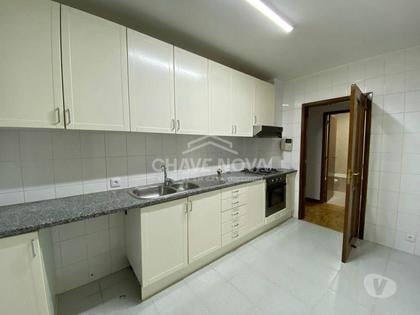 casas para vender - Fotos para Apartamento T2 localizado em Mafamude no Alto das Torres.