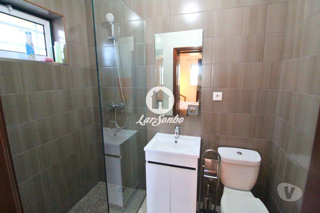 Apartamentos a venda Barcelos - Fotos para Moradia individual T4 com garagem fechada e jardim em Barcelos