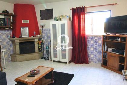 Apartamentos a venda - Fotos para Moradia individual T4 com garagem fechada e jardim em Barcelos