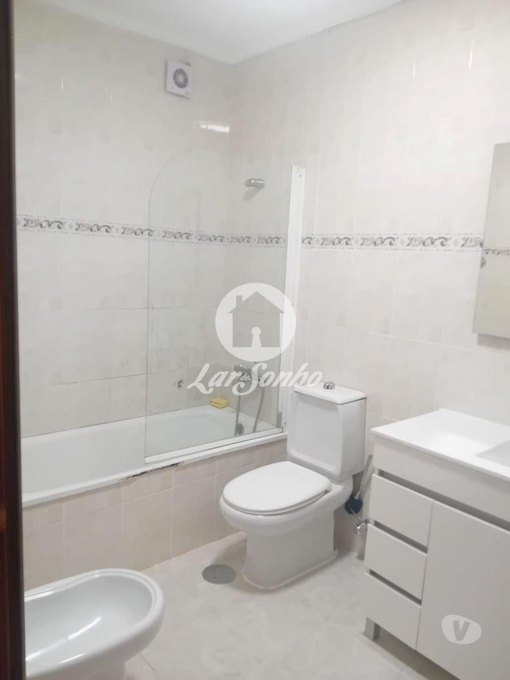 Apartamentos a venda Trofa - Fotos para Trofa-Apartamento T2 no centro da Trofa (240-A-24968)