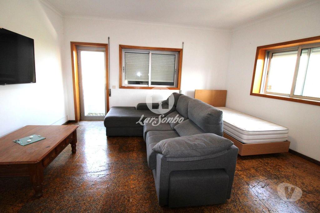 Apartamentos a venda Trofa - Fotos para Trofa-Apartamento T2 no centro da Trofa (240-A-24968)
