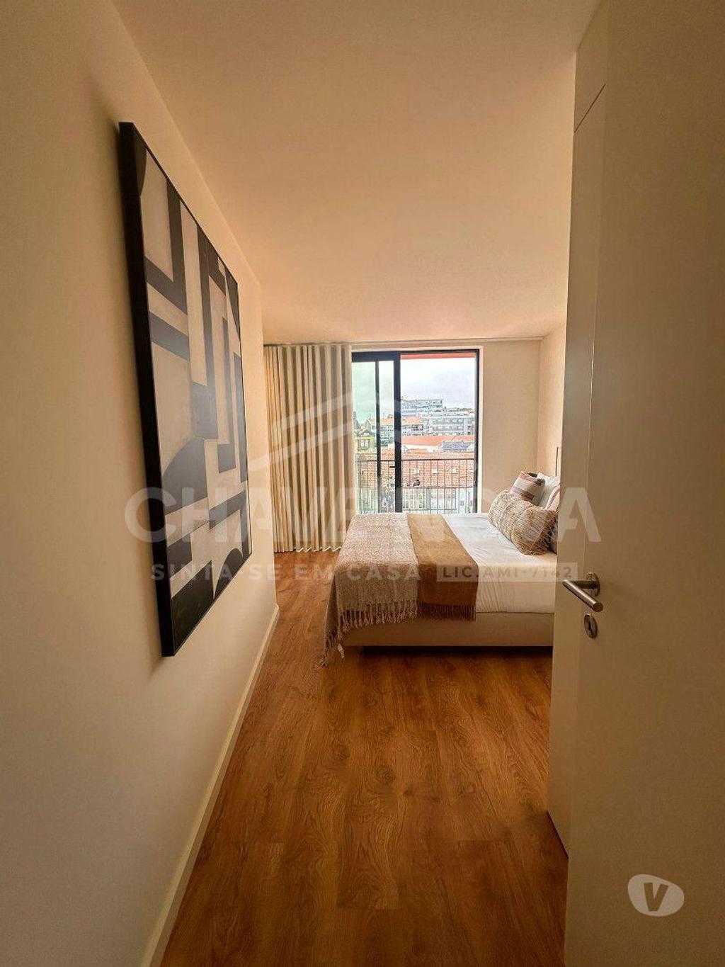Apartamentos a venda Porto - Fotos para T2 Duplex Novo Totalmente Mobilado e Equipado em Santos Pousada,